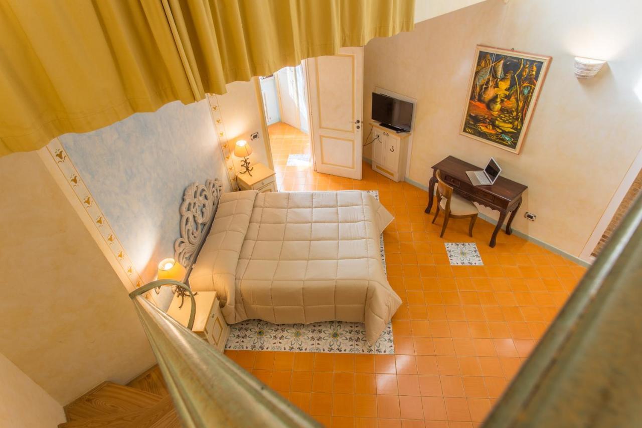 Bed and Breakfast Residenza Sveva Termoli Exterior foto