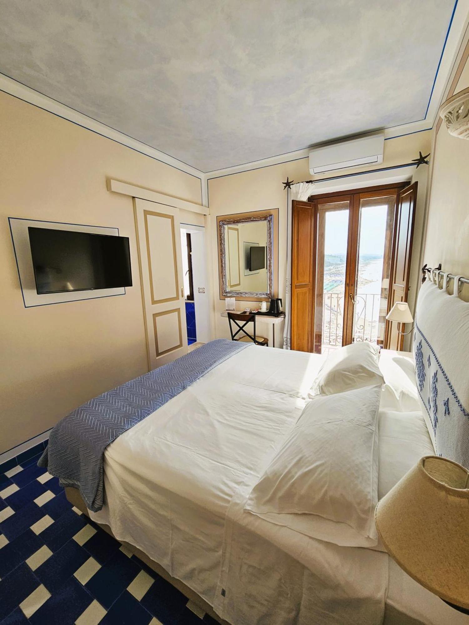 Bed and Breakfast Residenza Sveva Termoli Exterior foto